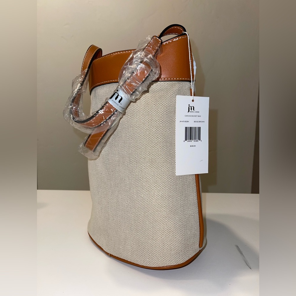 Brand NEW chic JM purse! With Tags